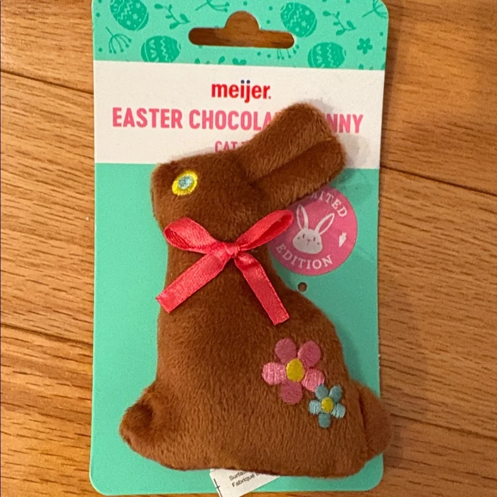 PEEPS Easter Jingle Bell & Plain Bunnies. Easter Bunny & bunny w/carrot